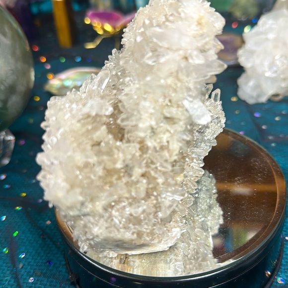 An enchanting, flower quartz cluster extremely transparent crystals - Picture 4 of 5